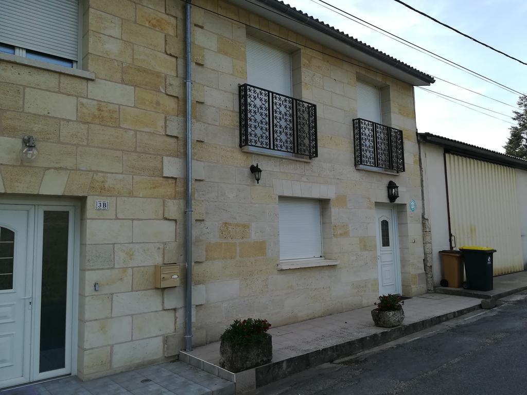 Gite Du Vignoble Sidky Lussac  Exterior foto